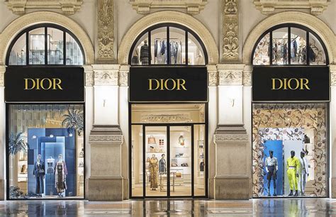 prodotti dior milano|Dior official online store.